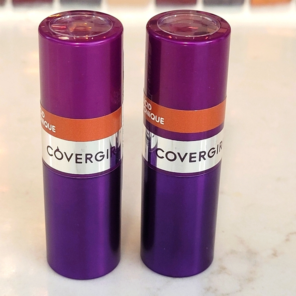 Covergirl Simply Ageless Lipstick Darling Mocha #130 Hyaluronic Acid BRAND NEW